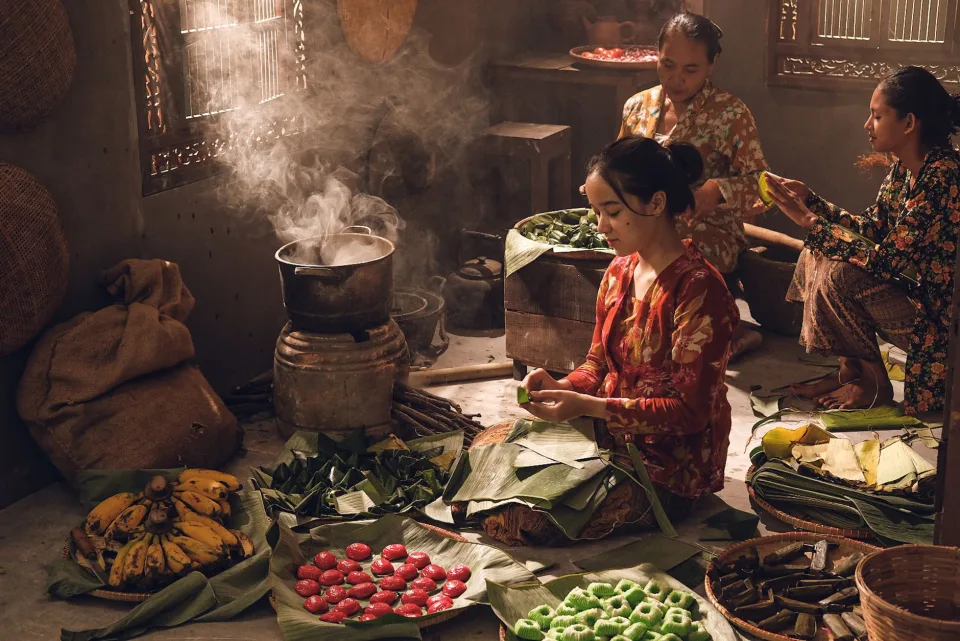 Bàn nướng đông khách tại Tiger
